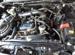 Toyota Fortuner 2,7 V 2008  1