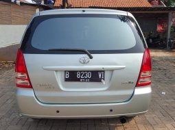 Toyota Kijang Innova 2.0 G 2005 dijual 4