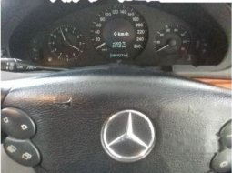 Mercedes-Benz E200K 2003 dijual 3