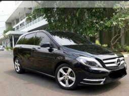 Mercedes-Benz B200 Sport AT 2015 1