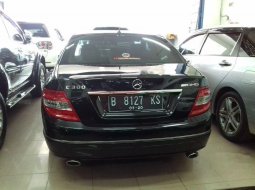 Mercedes-Benz C300 Avantgarde 2010 Dijual 6