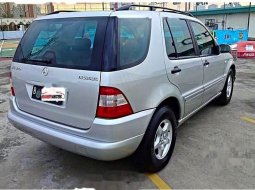 Mercedes-Benz ML320 2000 Dijual  6