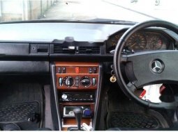 Mercedes-Benz 300E W124 1989 Dijual 1