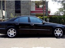 Mercedes-Benz E240 2004 Dijual 7