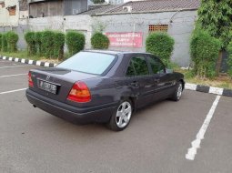 Mercedes-Benz C180 1.8 Manual 1994 Dijual  6