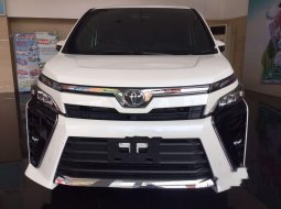 Toyota Voxy 2018 Dijual 7