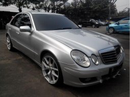 Mercedes-Benz E200K 2009 Dijual 1