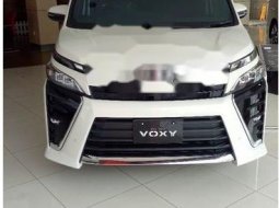 Toyota Voxy 2018 Dijual 3