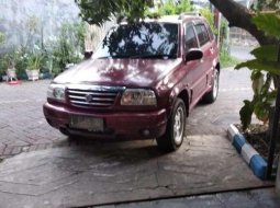 Suzuki Grand Escudo 2001 merah 3