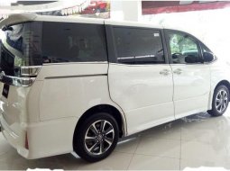 Toyota Voxy 2018 Dijual 7