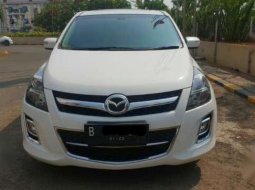 Mazda 8 2.3 AT Putih 2011 Dijual  5