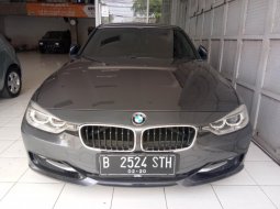 Jual Mobil BMW 320i 2014 3