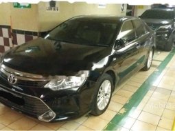 Toyota Camry V 2015 Dijual 7