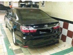 Toyota Camry V 2015 Dijual 4