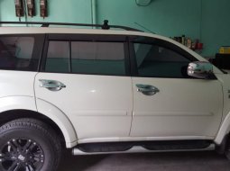 Jual Mobil Mitsubishi Pajero Sport Dakar 2014  3