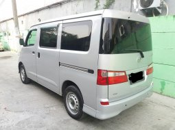 Daihatsu Luxio D 2012 Dijual 6