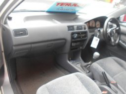 Toyota Soluna 1.5 GU 2000 Dijual  4