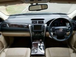 Jual Toyota Camry 2.5 Hybrid 2013 3