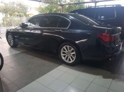 BMW 740Li Executive 2015 Hitam 4