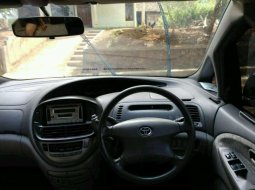 2001 Toyota Estima dijual 1