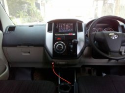 Daihatsu Luxio (X) 2017 kondisi terawat 7