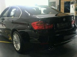 2014 BMW 328i dijual 2