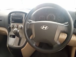 Hyundai H-1 XG 2009 Dijual  4
