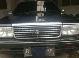 Nissan Cedric 2004 dijual 1