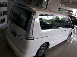 Nissan Serena Highway Star 2018 Putih 5