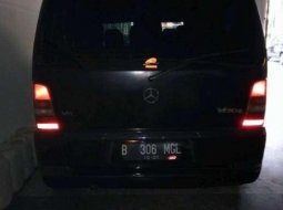 Mercedes-Benz Vito  2001 Hitam 6