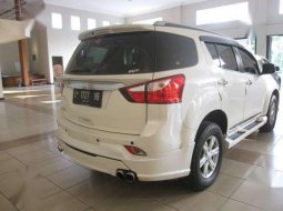 Isuzu MU-X 2.5 2016 Putih 4