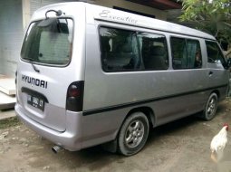 2002 Hyundai H-100 dijual 1