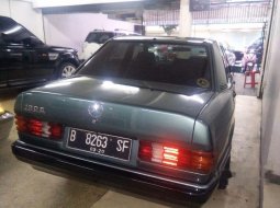 Mercedes-Benz 190E 1990 dijual 5