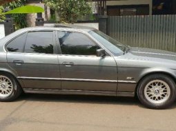 BMW E34  1992 Silver 1