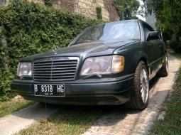 1993 Mercedes-Benz 300CE dijual 2