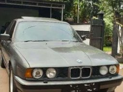 BMW E34  1992 Silver 8