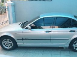 BMW 318i 2003 terbaik 5