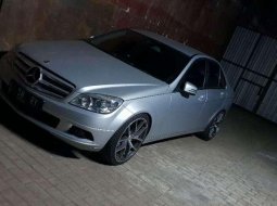 2009 Mercedes-Benz C200K dijual 2