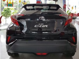 Toyota C-HR 2018 terbaik 4