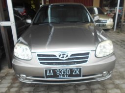 Jual Hyundai Avega 2009 2