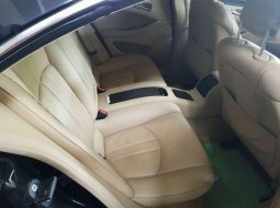 Mercedes-Benz CLS 2006 terbaik 6