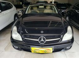 Mercedes-Benz CLS 2006 terbaik 5