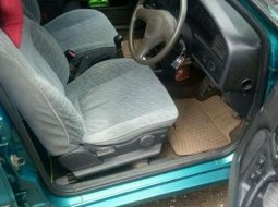 Hyundai Elantra 1995 dijual 6