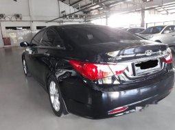 2011 Hyundai Sonata dijual 4