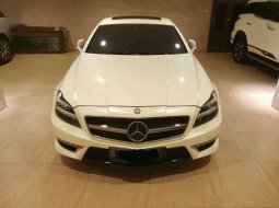 Mercedes-Benz CLS63 AMG 2012 terbaik 7