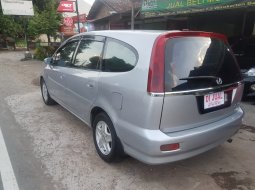 Honda Stream 2.0 2003 Dijual  4