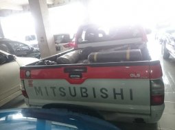 Jual Mitsubishi Strada L4 2.8 Manual 2007  5