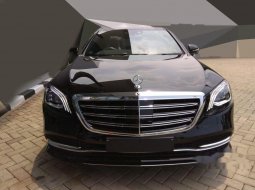 Mercedes-Benz S450 L  2018 Hitam 5