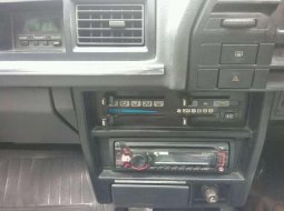 Nissan Sentra  1989 Hijau 4