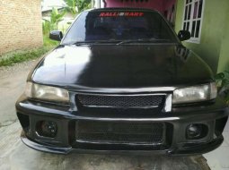 Mitsubishi Lancer Evolution 1995 terbaik 5